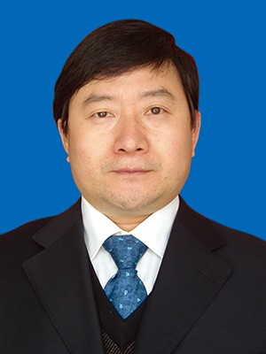 陈　馈