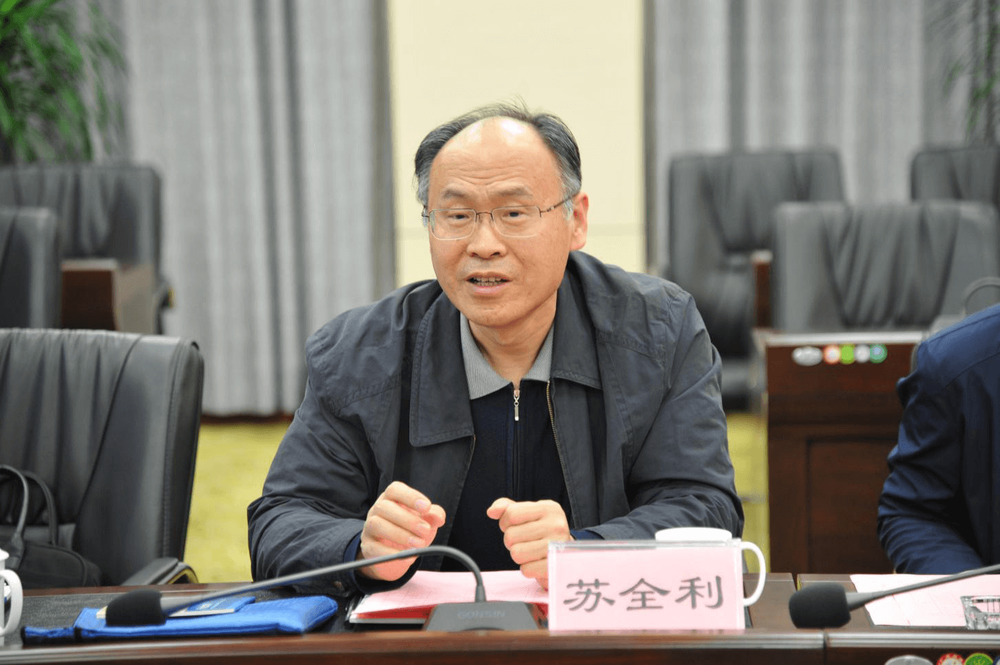 国家铁路局苏全利副局长一行调研国家重点实验室 国家铁路局苏全利副局长一行调研国家重点实验室