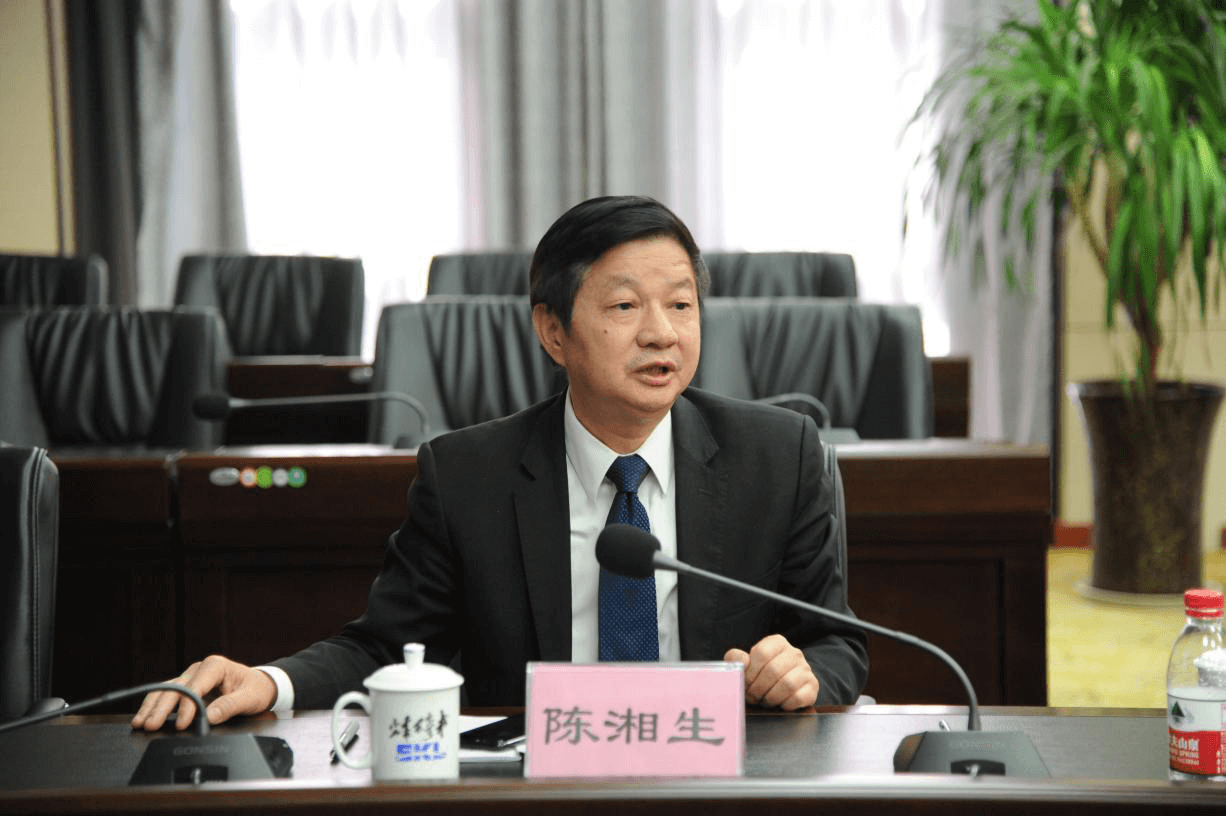 盾构TBM施工大数据应用平台方案专家咨询会在郑召开 盾构TBM施工大数据应用平台方案专家咨询会在郑召开
