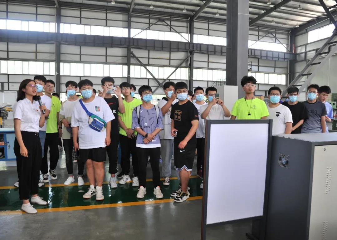 河南省青年科技活动周示范活动在盾构及掘进技术国家重点实验室举行 河南省青年科技活动周示范活动在盾构及掘进技术国家重点实验室举行