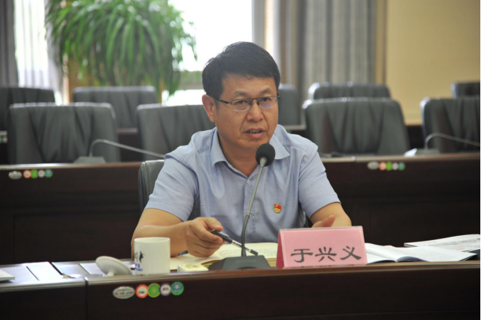 中国中铁总工程师孔遁走进国家重点实验室开展“不忘初心、牢记使命”主题教育 中国中铁总工程师孔遁走进国家重点实验室开展“不忘初心、牢记使命”主题教育